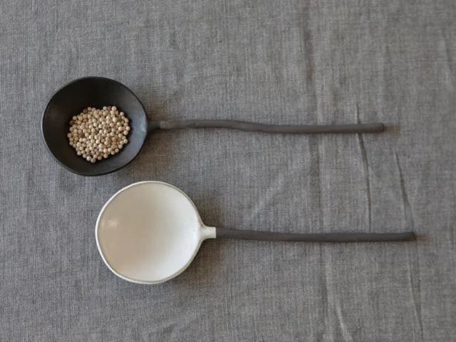 Peek-A-Boo Serving Spoons