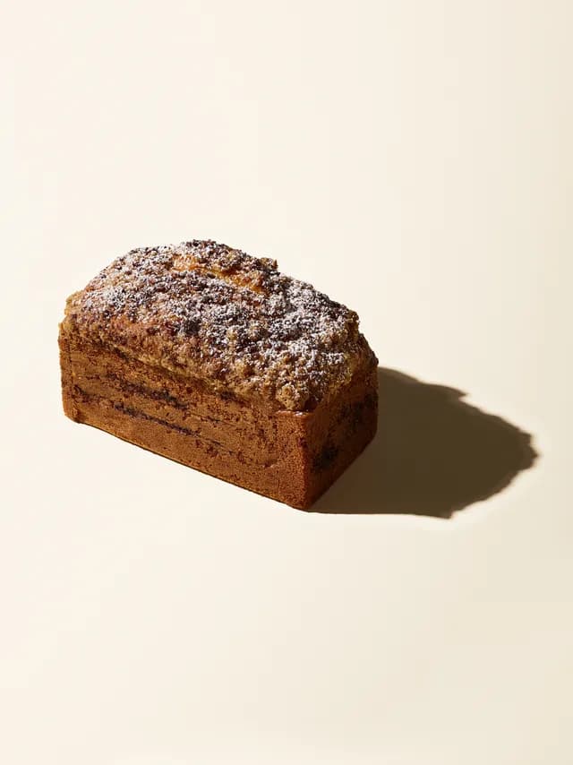 Pecan & Spices Spunge Cake
